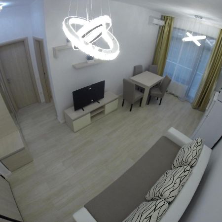 911 Cazare Mamaia Kültér fotó