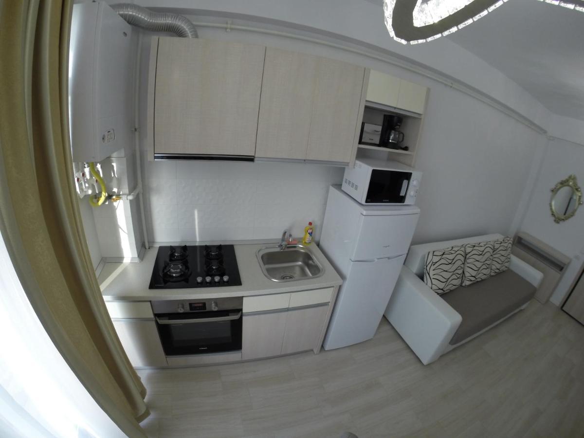 911 Cazare Mamaia Kültér fotó